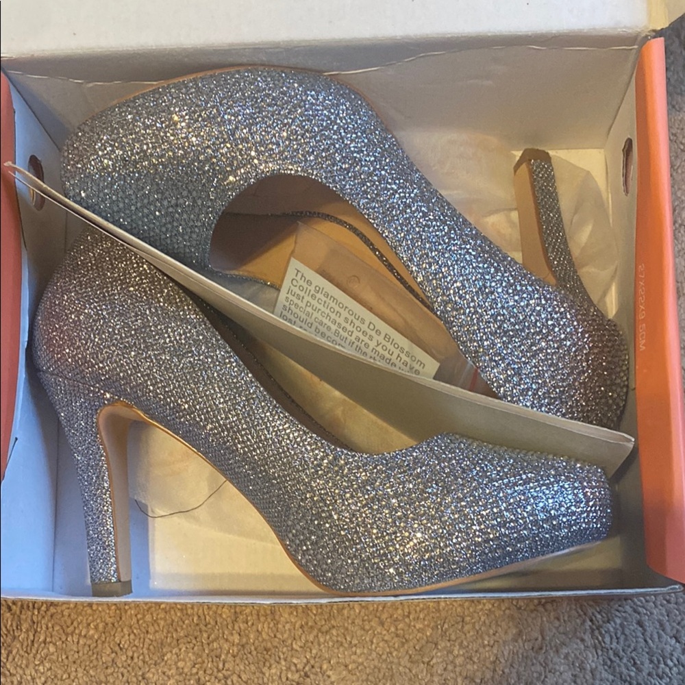 De Blossom Collection Silver Glitter Heels